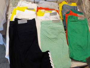 lot 198 image: 14 Talbots Perfect Skimmer Slim Cro...