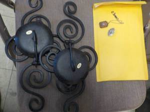 lot 252 image: Lot of Unclaimed Inventory...