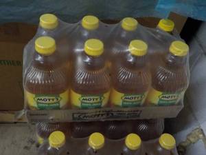 lot 258 image: 8 pack 64 oz Bottles Motts 100 % A...