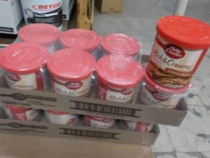 lot 299 image: 2 - 8 packs Betty Crocker Coconut P...