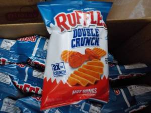 lot 367 image: Case of Ruffles Double Crunch Hot W...
