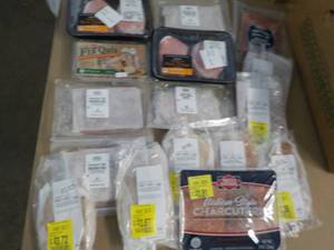 lot 420 image: Assortment of Frozen Food...