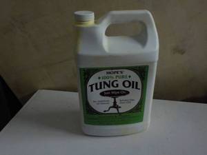 lot 54 image: 1 Gallon Hopes Tung Oil...