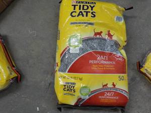 lot 55 image: 50 lb. Bag Purina Tidy Cats Clay Li...