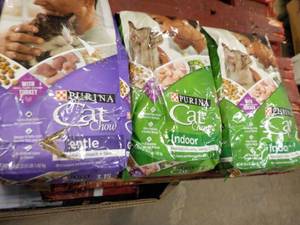 lot 78 image: 3 Bags Purina Cat Chow...