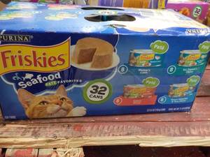 lot 79 image: Friskies 32 Cans Cat Food...