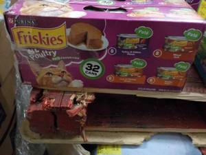lot 81 image: Friskies 32 Cans Cat Food...