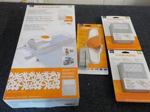 lot 135 image: Fiskars Advantedge Punch System Int...