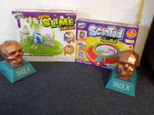 lot 148 image: Games and more...