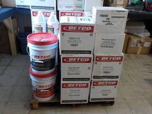 lot 1 image: Pallet of BETCO Products and GOJO ...