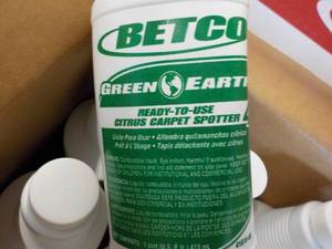 lot 7 image: Case of 12 Betco Ready to Use Citru...