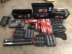 Lot of Mixed Assorted Husky Tools Customer Returns See Pictures