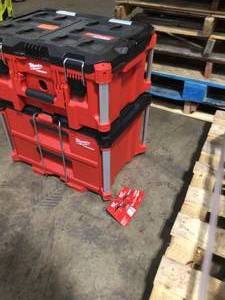 PACKOUT 22 in. Large Portable Tool Box Fits Modular Storage System by Milwaukee Customer Returns See Pictures