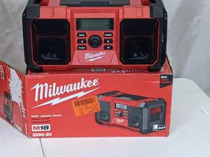 lot 224 image: Milwaukee M18 18-Volt Lithium-Ion Cordless Jobsite Radio