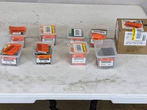 lot 336 image: Various Paslode Straight Finishing Nails