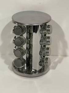 lot 30 image: Spice Rack