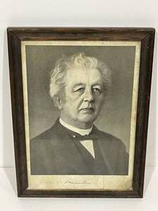 lot 36 image: Portrait of Dr PP Waldenstrom