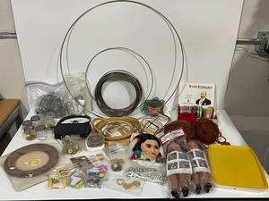 lot 44 image: Crafting Supplies
