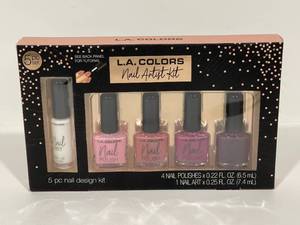 lot 45 image: LA Colors Nail Artist Kit
