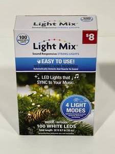 lot 95 image: Light Mix 100 White LED Lights