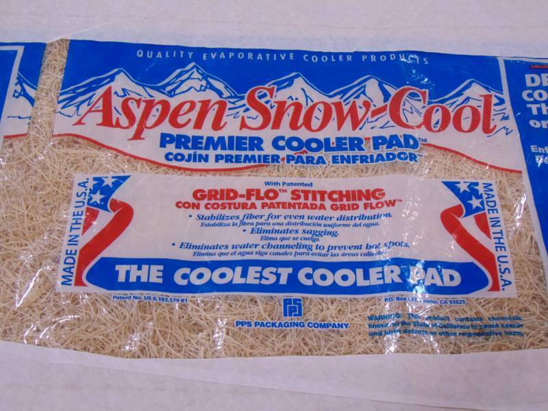 lot 302 image: Aspen Snow Cool Premier Cooler Pad (24-Pack) Model IP07