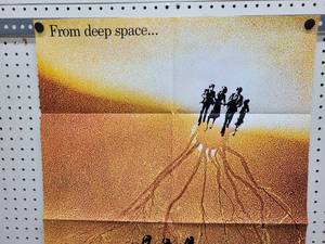 lot 1480 image: 1978 Invasion of the Body Snatchers Movie Poster - 25 x 33-14 - Looks like an Original that someone trimmed the white border and the credits off
