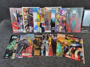 lot 1422 image: Lot of (20) Comic Books