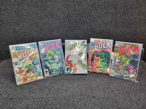 lot 1452 image: (10) 35 - 60 Marvel The Incredible Hulk Comic Books - Sleeved w 2 per Sleeve