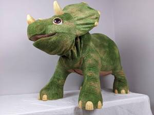 lot 25 image: Playskool Kota My Triceratops Dinosaur