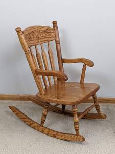 lot 70 image: Adorable Oak Wood Kids Rocking Chair