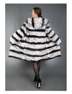 lot 2 image: NEWLuxuriousLadiesHooded Rex ChinchillaJacket from Germany - Large