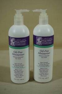 lot 74 image: Sleepy Hollow Botanicals Oil Free Moisturizer