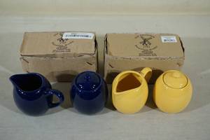 lot 78 image: Old Amsterdam Porcelain Sugar and Creamer Sets