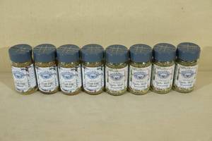 lot 82 image: Blue Crab Bay Garlic Herb Seasoning and Crab Dip Blend