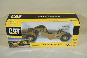 lot 15 image: Norscot 150 Scale Cat 631E Scraper Die Cast Replica