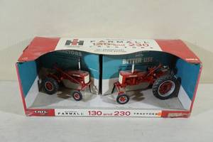 lot 21 image: ERTL IH McCormick Farmall 130 and 230 Die Cast Tractor Set