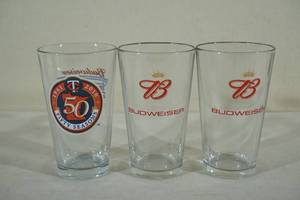 lot 58 image: Budwesier Beer Glasses - Minnesota Twins 2010