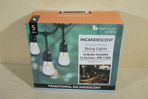 lot 121 image: Newhouse Lighting Traditional Incandescent IndoorOutdoor String Lights