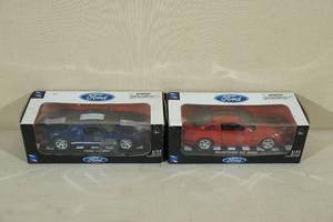 lot 149 image: Ford 132 Scale Cars - Mustang, GT