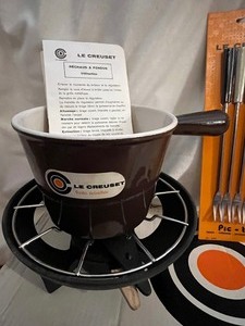 lot 6 image: Vintage Le Creuset Service A Fondue Bourguignonne New Vintage Old Stock 6471