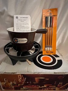 lot 7 image: New Old Stock Le Creuset Service A Fondue Bourguignonne Meat Fondue Set