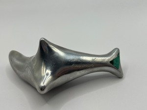 lot 34 image: Mid Century Modern Seal Sculpture Aluminum Art Signed Hoselton Canada