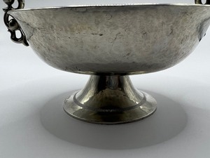 lot 35 image: Vintage MCM 1930 Just Anderson Denmark Pewter Pedestal Dish 574