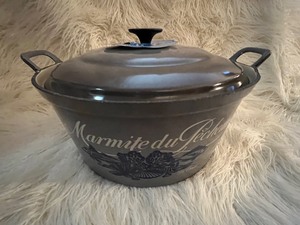lot 49 image: Le Creuset Marmite De Pecheur Fish Pot with Box and Unused