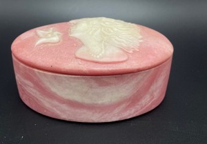 lot 235 image: Pretty Pink Cameo Style Trinket Box