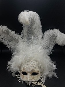 lot 232 image: Amazing Mask by Flavia Atteller