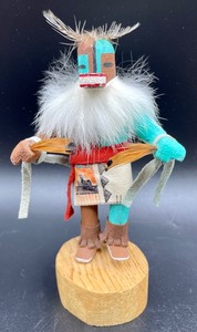 lot 173 image: Two Kachina Dolls