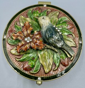 lot 279 image: Darling Bird Jewelry Box