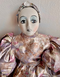 lot 282 image: 3 Glitzy Partial Porcelain Dolls