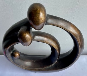 lot 292 image: Amazing Abstract Resin Statue
